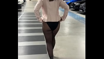 Mes bbs j'ai eu quelques jours chargés pas de sexe mais du déplacement de