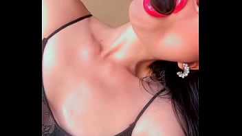 Mis labios rojos desean una de chocolate como esta ️️️my red lips want