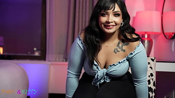 Sunny bunny fucks at the interview