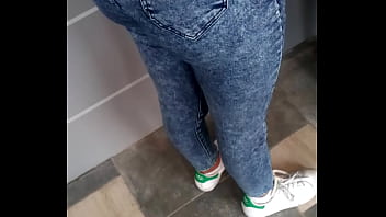 En el tropi de la rio coca rico culito