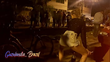 Fodendo nas ruas do bairro