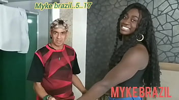 Fernanda chocolate e uma atendente de luxo ela atende muito bem ela e uma mulher muito gostará ela pediu pra gozar na boca dela v com no rd e no sheer Fernanda chocolate e uma atendente de luxo ela atende muito bem ela e uma mulher muito gostará ela pediu pra gozar na boca dela v com no rd e no sheer