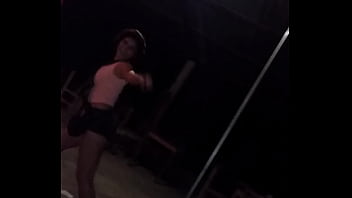 Me encanta como baila