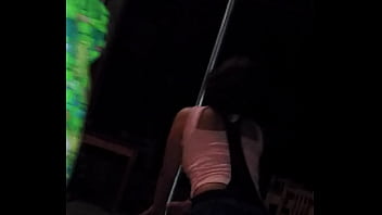 Me encanta como baila