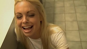 Riley steele and jesse jane blow a guy during filming break