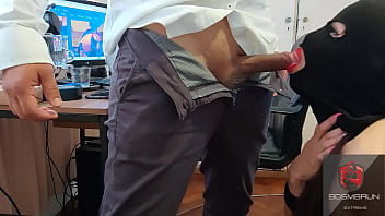 Alimento a mi sumisa con abundante semen