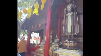 Do you like this atmosphere the same as i do thailand is so colorful and i love it a lot of countries don't hav