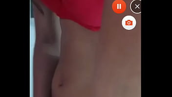 Morena flaco exibindo sua bunda