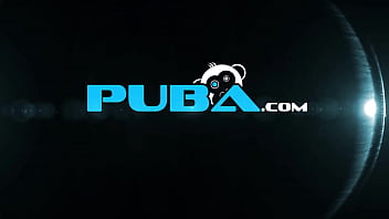 Sexy blonde masturbatges