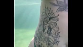 Waterproof phone case came in clutch in the hot springs