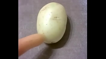 "potato" cheating on her boyfriend with "carrot" *hardcore*