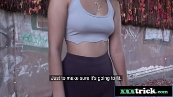 This hot tourist traded her pussy for money and a mouthful