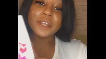 Aspirateur à clito vibrant demande ta video en média privé