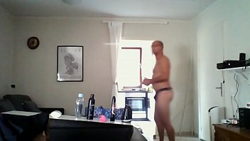 Ich verwöhne meinen arsch mit toys