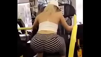 Suck Toes And Eat Ass thumbnail