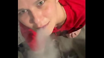 Multitasking at its finest happy 420 to those who celebrate and partake