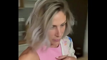 Ici tu as la story public de mes folles aventures ep3 saison 1 vidéo 35m orgie