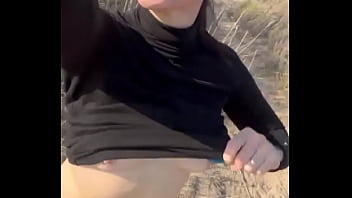 Oops des #boops en direct depuis la plage ️