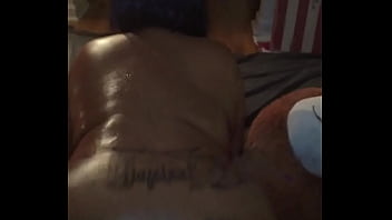 Me listening to bluefacela