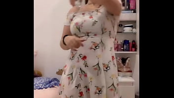 Chica mayor en vivo voyeur