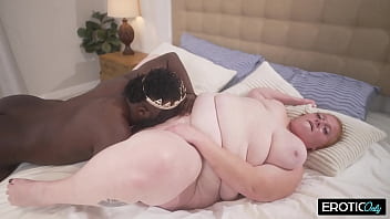 Thick redhead milf moans while her big ass jiggles on top of a massive bbc