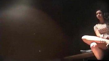 Sexy mexicana culona espiada en vestidor