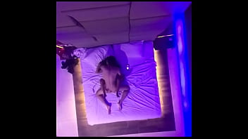 Mi papi me usa en correa como perrita que soy en un motel pt1 sin sonido