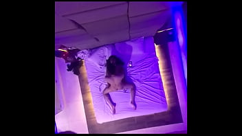 Mi papi me usa en correa como perrita que soy en un motel pt1 sin sonido