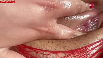 Pov masturbación con body rojo abierto – frotando mi clítoris con los dedos