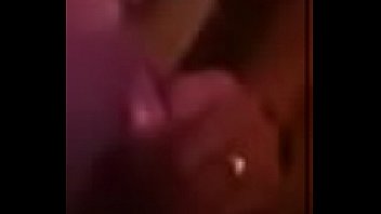 Slut love to suck dick