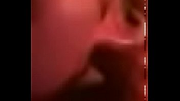 Slut love to suck dick