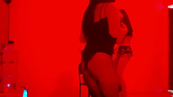 A scruffy man invites us to an exclusive catwalk to perform a sexy dance in erotic lingerie