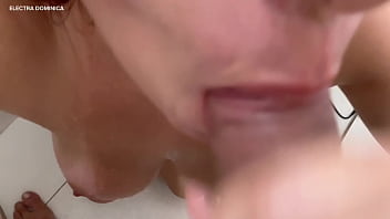 Olha oque essa ruivinha fez na praia fiquei de pau duro