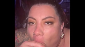 Tinder date fails so bbc bull saves the day