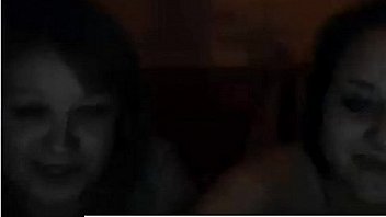 Girl showing boobs cam free amateur porn mobile