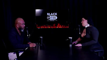 Safada faz stripper most os peitos depois de falar que quer sentar no pau do pitoco nunca fez dp e aprendeu a dar o cu com a ky sex pri melancia watch sheer red