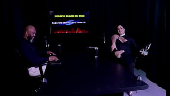 Safada faz stripper most os peitos depois de falar que quer sentar no pau do pitoco nunca fez dp e aprendeu a dar o cu com a ky sex pri melancia watch sheer red