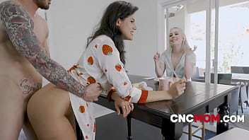 Stepmom runs a free use household