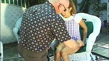 Vika play the virgin girl