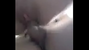 Em pé metendo na amiga