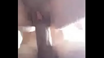 Em pé metendo na amiga