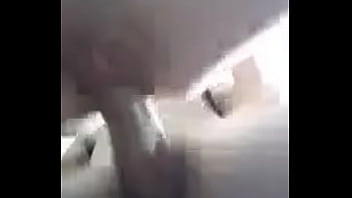 Em pé metendo na amiga