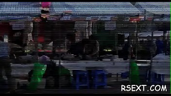 Slender honey takes hard banging