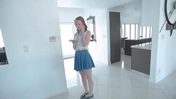 Hot teen gives intense blowjob and then fuck hard