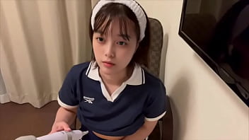 Sexってのを早くやってみたい年頃のオナニー。大きいデンマがおまんこに当たって気持ち良すぎ Sexってのを早くやってみたい年頃のオナニー。大きいデンマがおまんこに当たって気持ち良すぎ