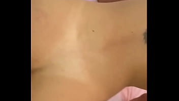 Só quem já sentiu essa rebolada sabe como ela é viciante e sabe como eu sou uma boa putinha vídeo c