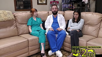 Foot casting couch ditria rose