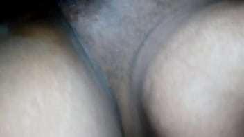 Fodendo e metemdo o dedo no cu