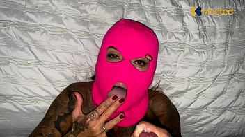 Gangter schlampe wir gebumst mit maske