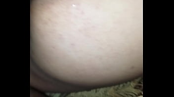 She squirts all over